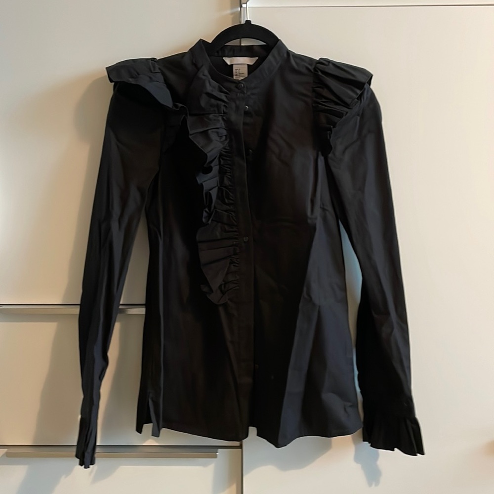 BNWT H&M button up cotton shirt US 2 or XS